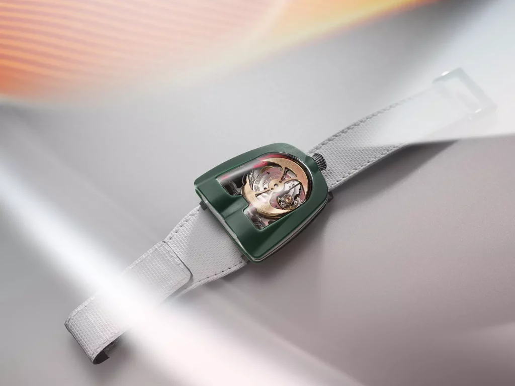 MB&F HM8 Mark 2: el reloj inspirado en el 918 Spyder y que cuesta lo que un Cayman 8 Motor16 2023 MBF HM8 Mark 2 5 Motor16