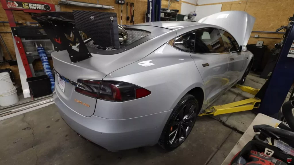 Llegan las rebajas a los Tesla más caros… pero solo en EEUU 93 Motor16 2023 Tesla Model S Hybrid. Imagen portada.