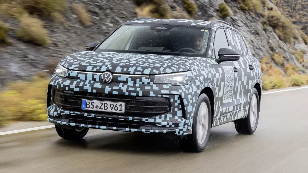 2023 Volkswagen Tiguan camuflado oficial 18 Motor16