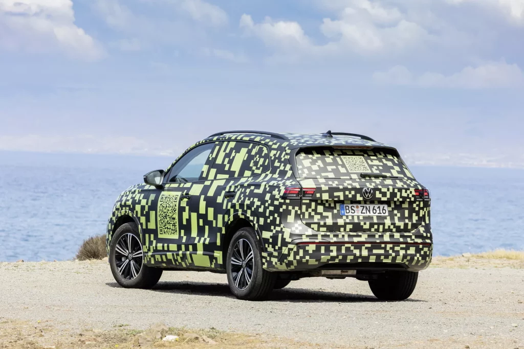 2023 Volkswagen Tiguan camuflado oficial 34 Motor16