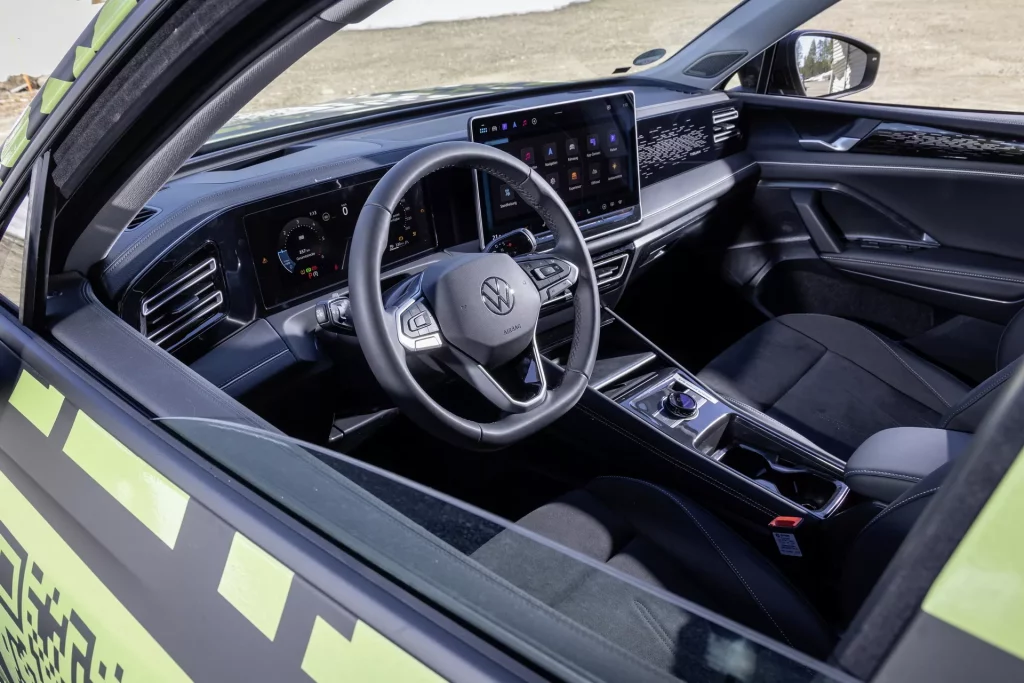 2023 Volkswagen Tiguan camuflado oficial 9 Motor16
