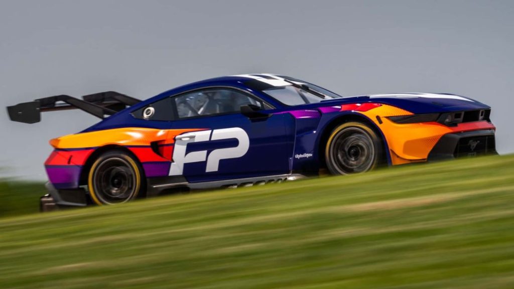 2023 ford mustang gt3 13 Motor16