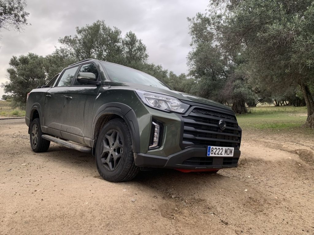 SsangYong Musso Sport Limited: un pick-up que vale para todo 9 Motor16 2023 ssangyong musso sport limited 13 Motor16