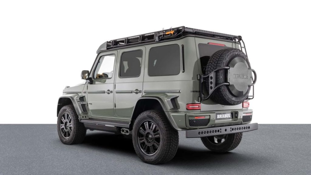 2023 trio brabus 800 4x4 stealth green 11 Motor16