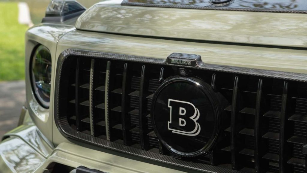 2023 trio brabus 800 4x4 stealth green 15 Motor16