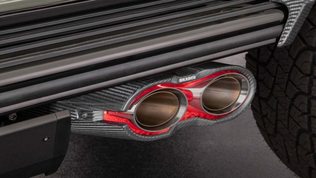 2023 trio brabus 800 4x4 stealth green 22 Motor16