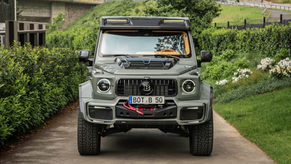 2023 trio brabus 800 4x4 stealth green 3 Motor16