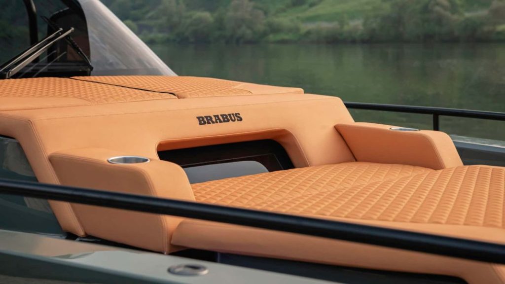 2023 trio brabus 800 4x4 stealth green 31 Motor16