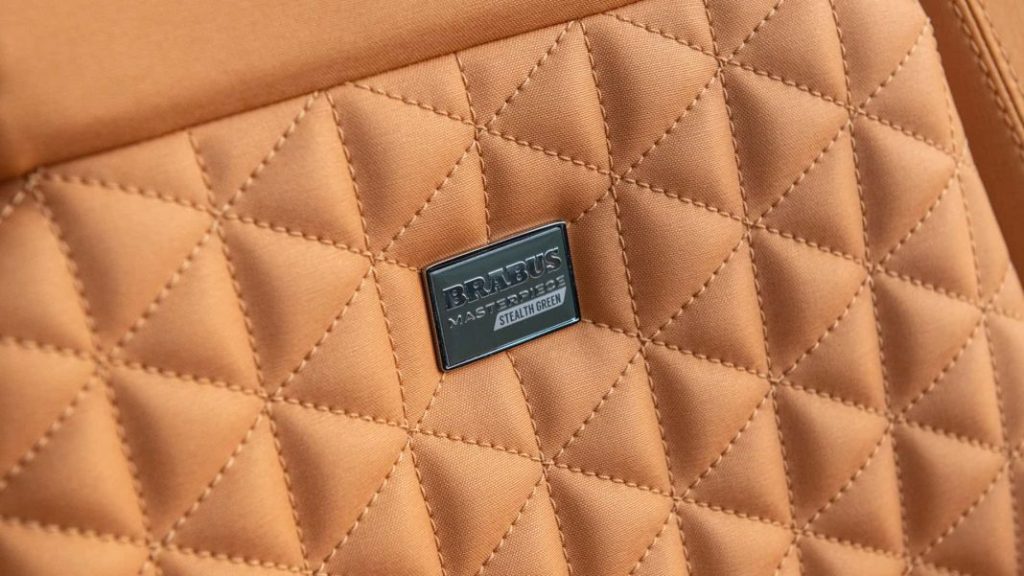 2023 trio brabus 800 4x4 stealth green 38 Motor16