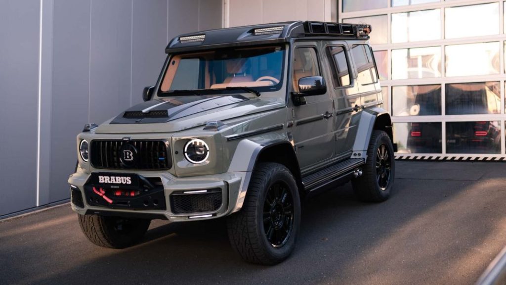 2023 trio brabus 800 4x4 stealth green 47 Motor16