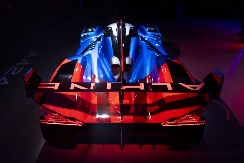 Alpine A424_β: Así será el hypercar con el que Renault espera ganar en Le Mans en 2024 12 Motor16 Alpine A424 4 Motor16