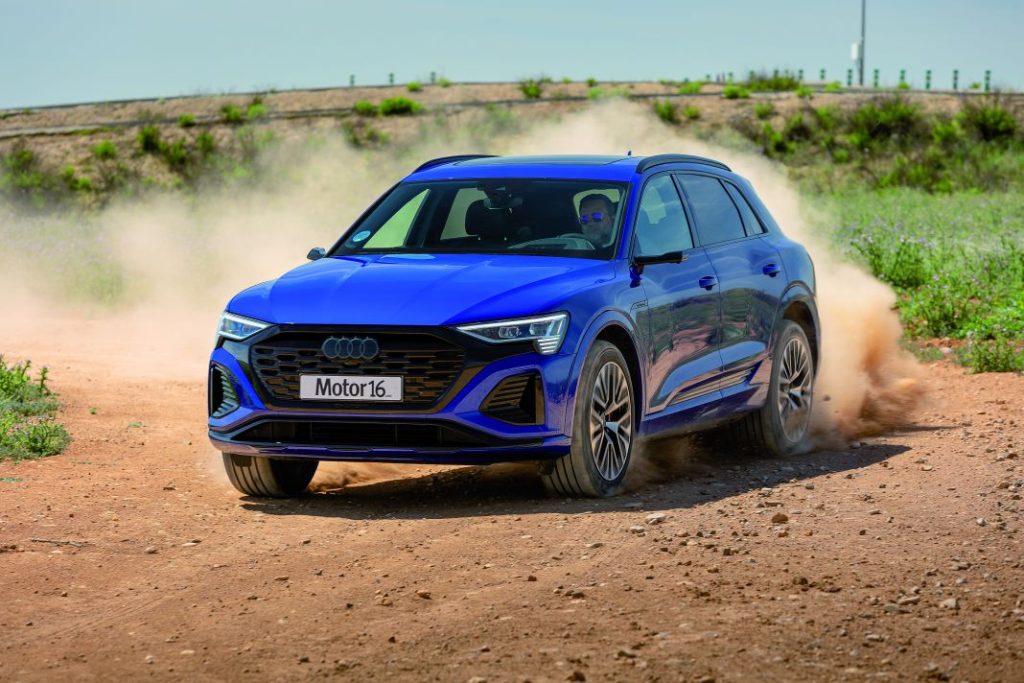 Prueba del Audi Q8 e-tron 55 quattro. El expreso del silencio 7 Motor16 Audi Q8 e tron 55 prueba 13 Motor16