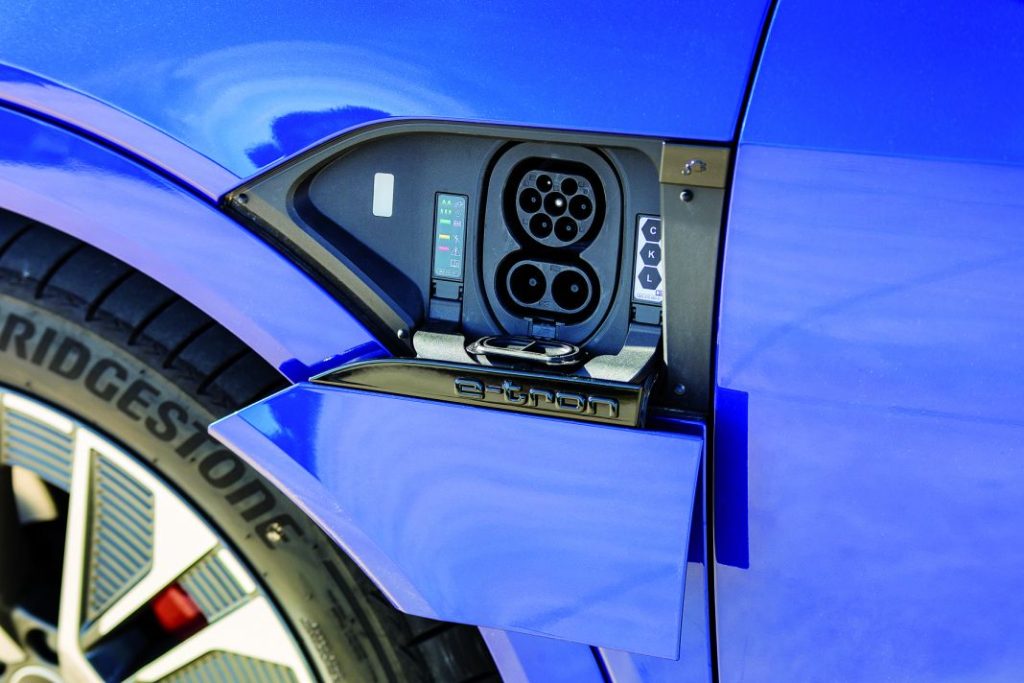 Prueba del Audi Q8 e-tron 55 quattro. El expreso del silencio 11 Motor16 Audi Q8 e tron 55 prueba 2 Motor16