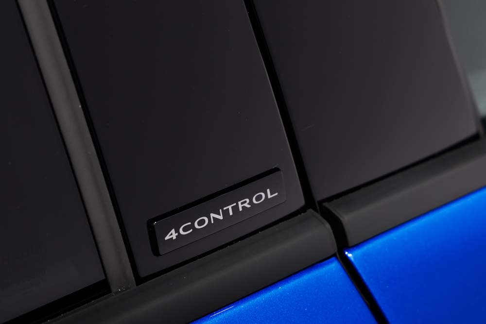 Nuevo Renault Rafale. Primer contacto 32 Motor16 Azul Alpine Detalles 52 Motor16