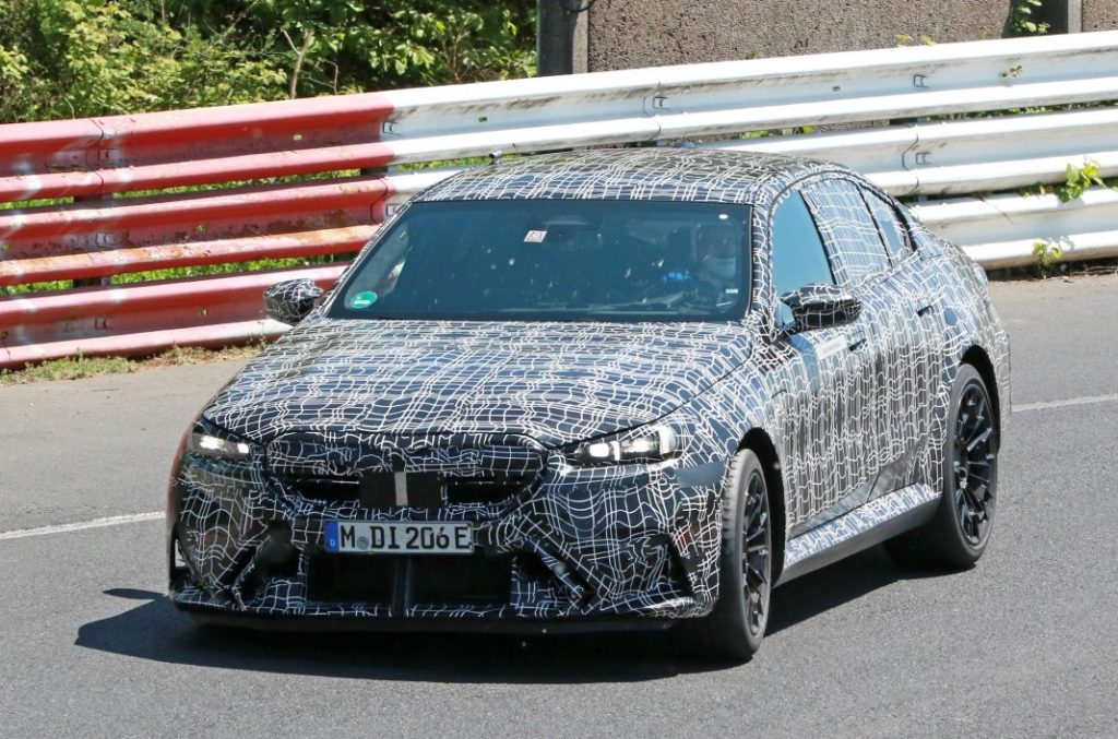 Cazado el nuevo BMW M5, híbrido y más potente que nunca 14 Motor16 BMW M5 G60 hibrido 1 Motor16