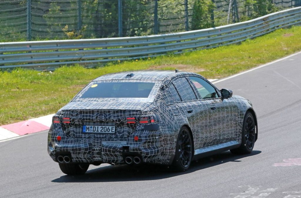 Cazado el nuevo BMW M5, híbrido y más potente que nunca 4 Motor16 BMW M5 G60 hibrido 14 Motor16