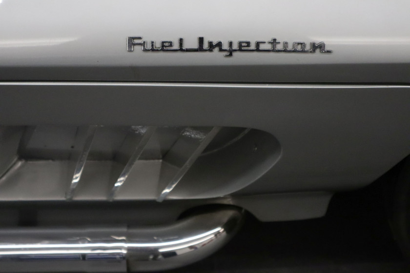 Fiberfab Centurion o el Corvette maldito: Una historia de plagio, cuernos, homicidio y un coche único 6 Motor16 Chevrolet Corvette Fiberfab xp 86 21 Motor16