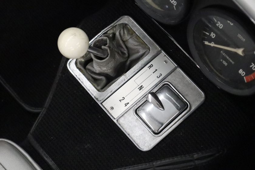 Fiberfab Centurion o el Corvette maldito: Una historia de plagio, cuernos, homicidio y un coche único 5 Motor16 Chevrolet Corvette Fiberfab xp 86 9 Motor16