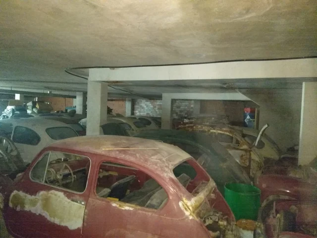 Los ‘barn find’ llegan a Wallapop con esta venta de 55.000 euros 5 Motor16 Coleccion SEAT 600 4 Motor16