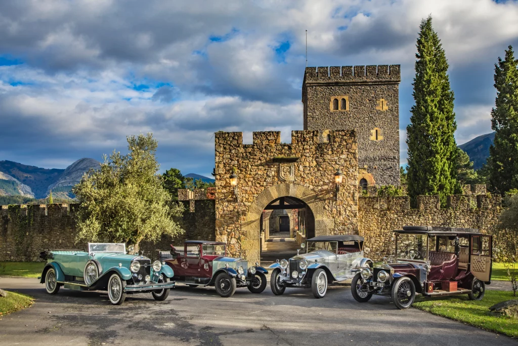 La mejor colección de Rolls-Royce no está en Goodwood. Está a un paso de Bilbao 140 Motor16 Entrada a Torre Loizaga Motor16