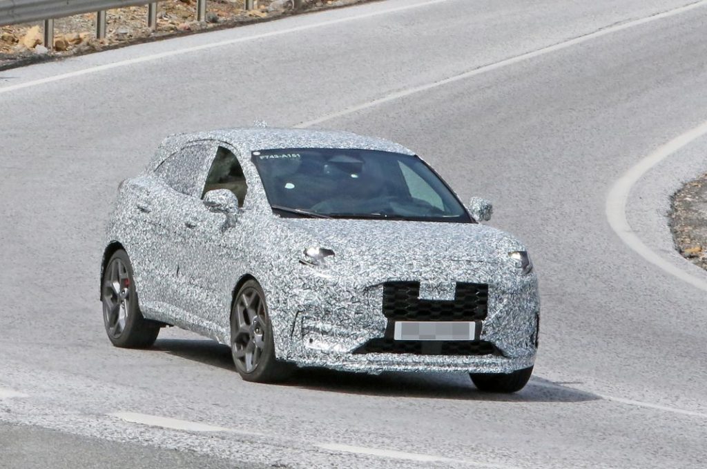 La primera renovación del Ford Puma llegará antes de que acabe 2023 6 Motor16 Ford Puma Facelift 4 Motor16