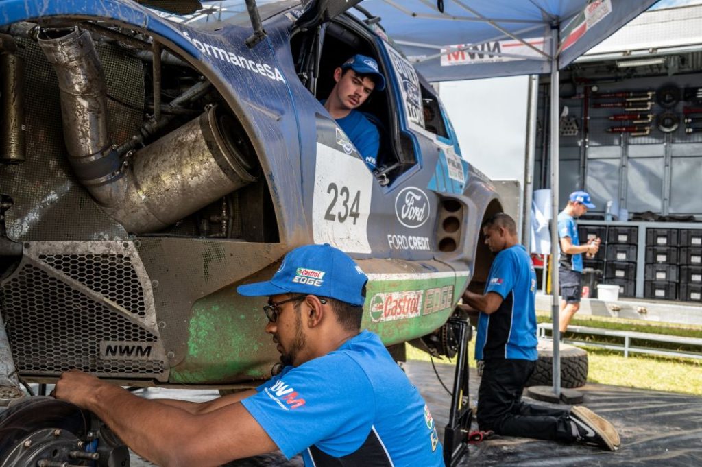Ford Ranger T1+: Ford competirá contra Toyota, Audi y BRX en el Dakar 2024 4 Motor16 Ford Ranger T1 3 Motor16