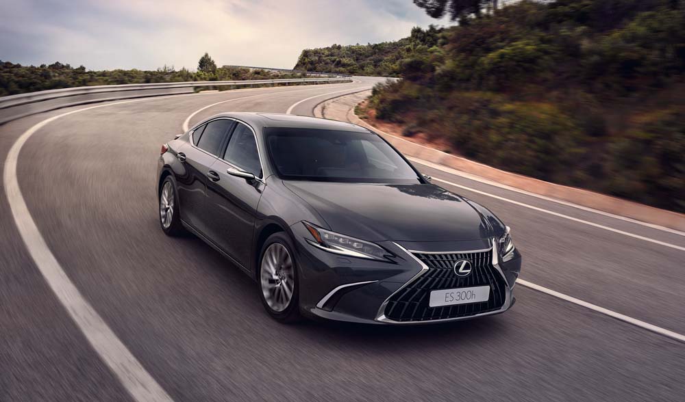 Lexus ES