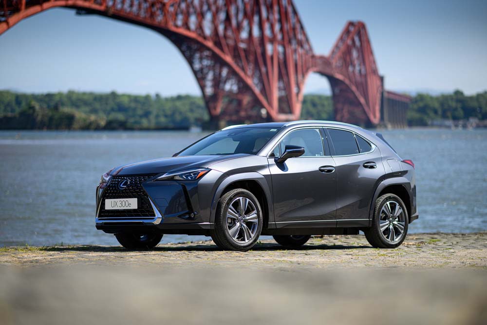 Nuevo Lexus UX 300e. Más lejos y más cómodo y seguro 15 Motor16 Lexus UX 300e 2023 16 Motor16