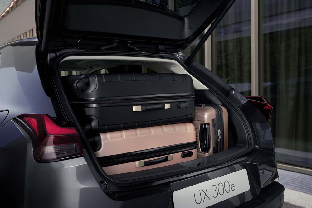 Nuevo Lexus UX 300e. Más lejos y más cómodo y seguro 25 Motor16 Lexus UX 300e 2023 53 Motor16