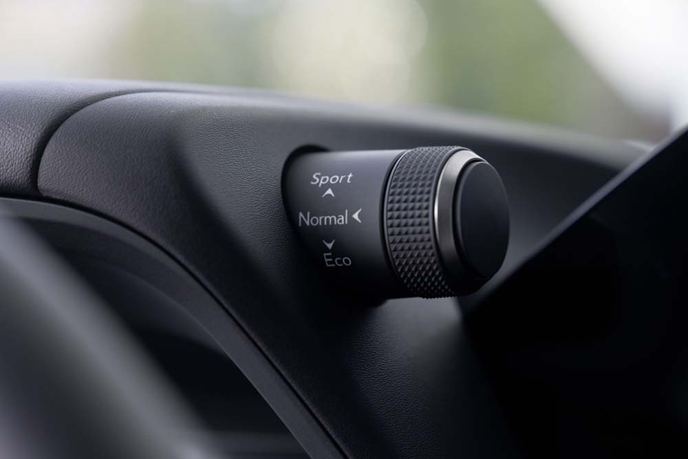 Nuevo Lexus UX 300e. Más lejos y más cómodo y seguro 27 Motor16 Lexus UX 300e 2023 56 Motor16