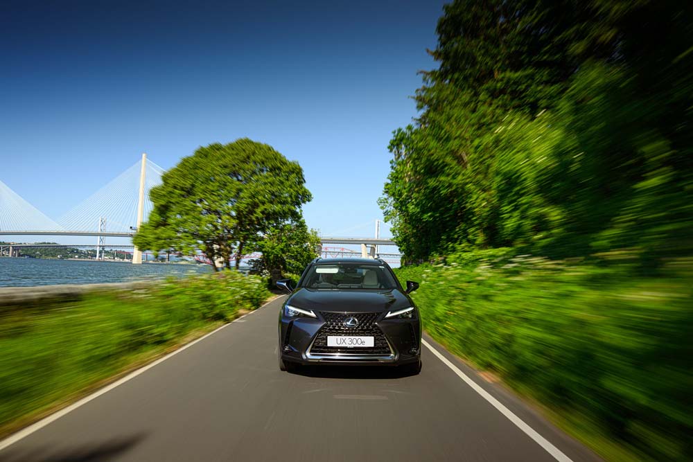 Nuevo Lexus UX 300e. Más lejos y más cómodo y seguro 36 Motor16 Lexus UX 300e 2023 93 Motor16