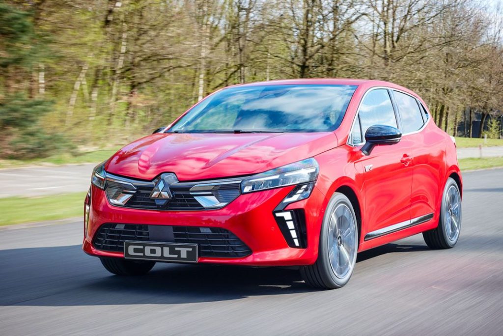 Vuelve el Mitsubishi Colt… disfrazado de Clio 5 Motor16 MITSUBISHI COLT 3 Motor16