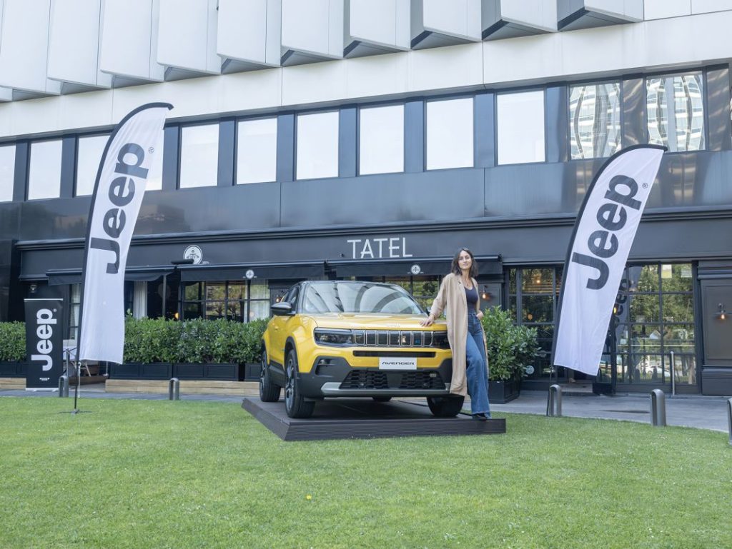 Megan Montaner embajadora Jeep Avenger3 Motor16