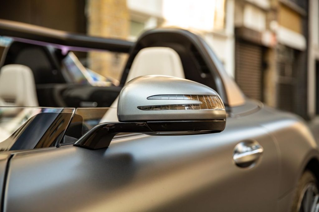 Mercedes-AMG GT S Roadster Bussink Speedlegend… Si te gusta esta excentricidad, se encuentra a la venta 14 Motor16 Mercedes AMG GT S Roadster Bussink Speedlegend 19 Motor16