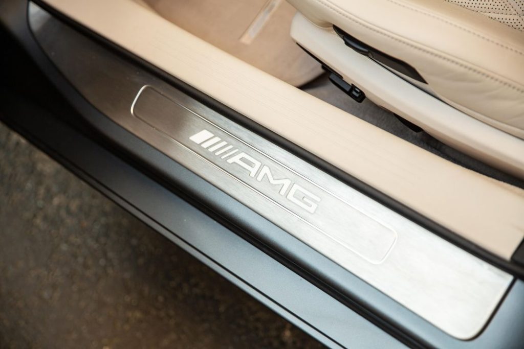 Mercedes-AMG GT S Roadster Bussink Speedlegend… Si te gusta esta excentricidad, se encuentra a la venta 35 Motor16 Mercedes AMG GT S Roadster Bussink Speedlegend 43 Motor16