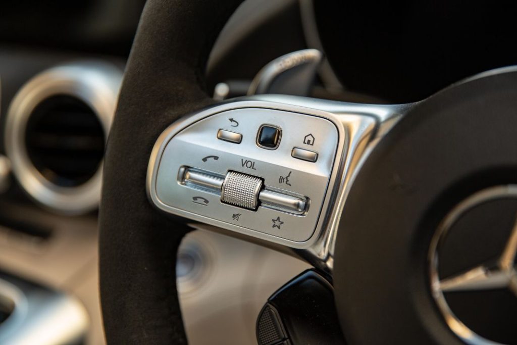 Mercedes-AMG GT S Roadster Bussink Speedlegend… Si te gusta esta excentricidad, se encuentra a la venta 43 Motor16 Mercedes AMG GT S Roadster Bussink Speedlegend 50 Motor16