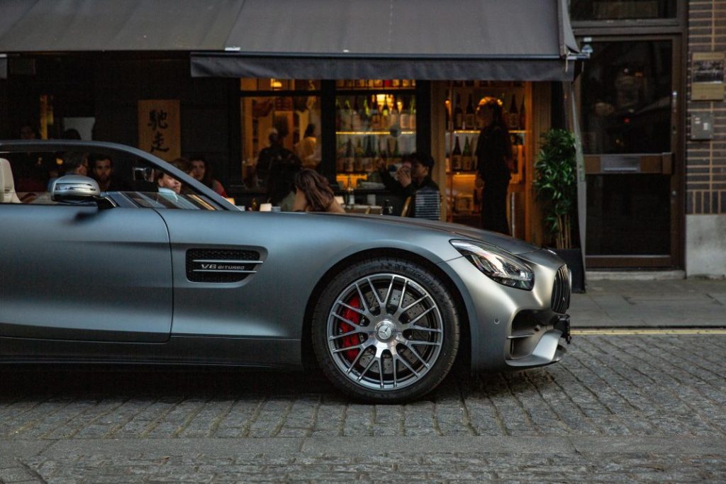 Mercedes-AMG GT S Roadster Bussink Speedlegend… Si te gusta esta excentricidad, se encuentra a la venta 51 Motor16 Mercedes AMG GT S Roadster Bussink Speedlegend 58 Motor16