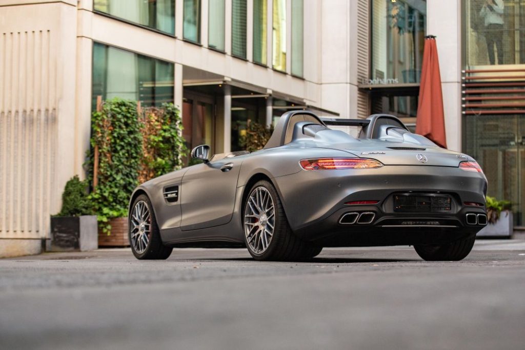 Mercedes-AMG GT S Roadster Bussink Speedlegend… Si te gusta esta excentricidad, se encuentra a la venta 6 Motor16 Mercedes AMG GT S Roadster Bussink Speedlegend 9 Motor16