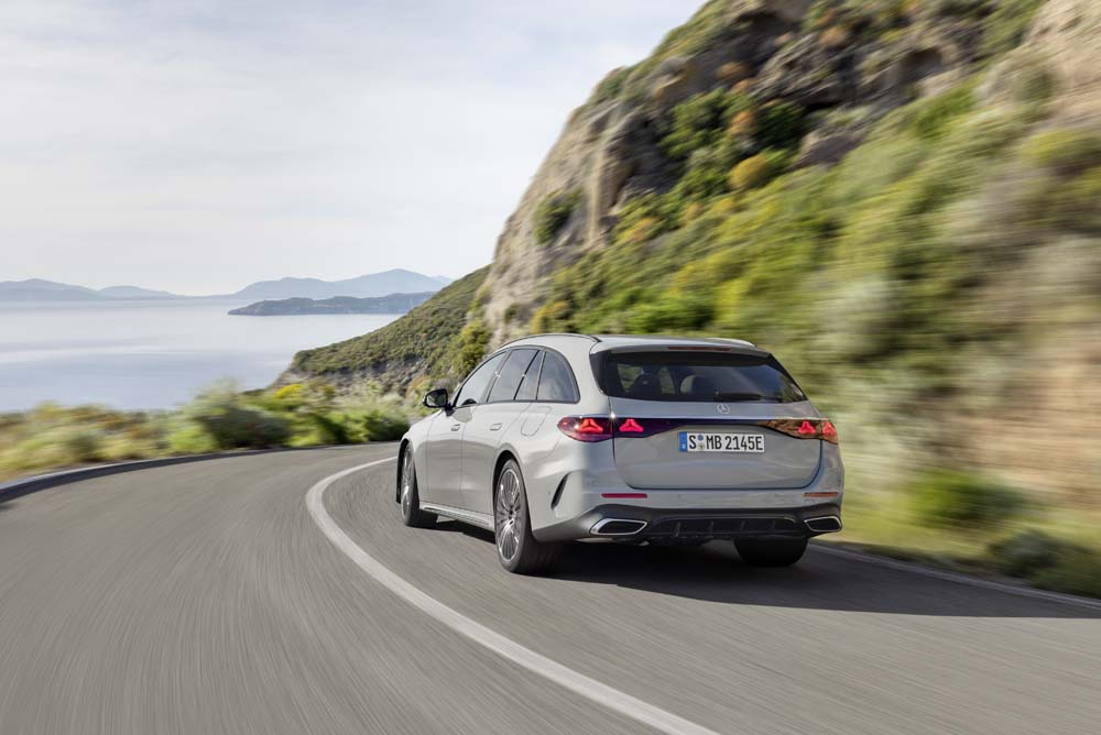 Mercedes Clase E Estate 8 Motor16