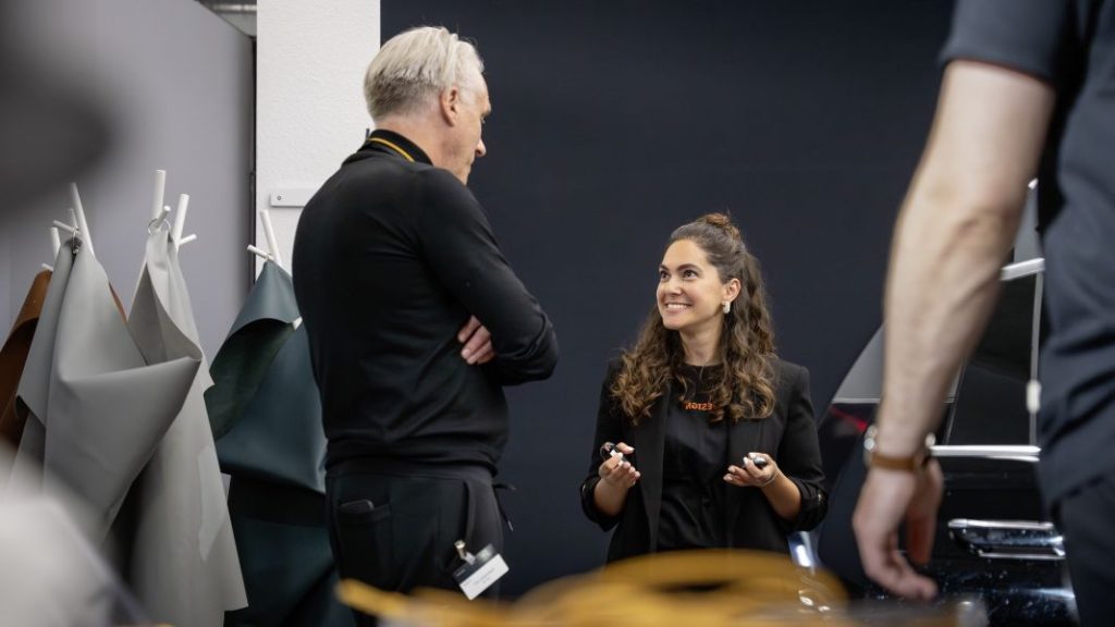 Mercedes-Maybach Night Series: Aún más exclusividad, si cabe, para el Clase S y otros modelos 35 Motor16 Mercedes Maybach Clase S Night Series 39 Motor16