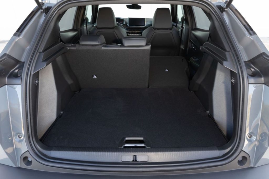 Así va el nuevo Peugeot e-2008 7 Motor16 PEUGEOT E2008 E LIONTESTDRIVE 2306TC0032 Motor16