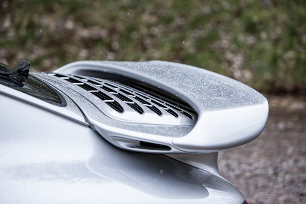 ¿Por qué este viejo Porsche 911 podría venderse por 400.000 euros? 5 Motor16 porsche 911 turbo s 993