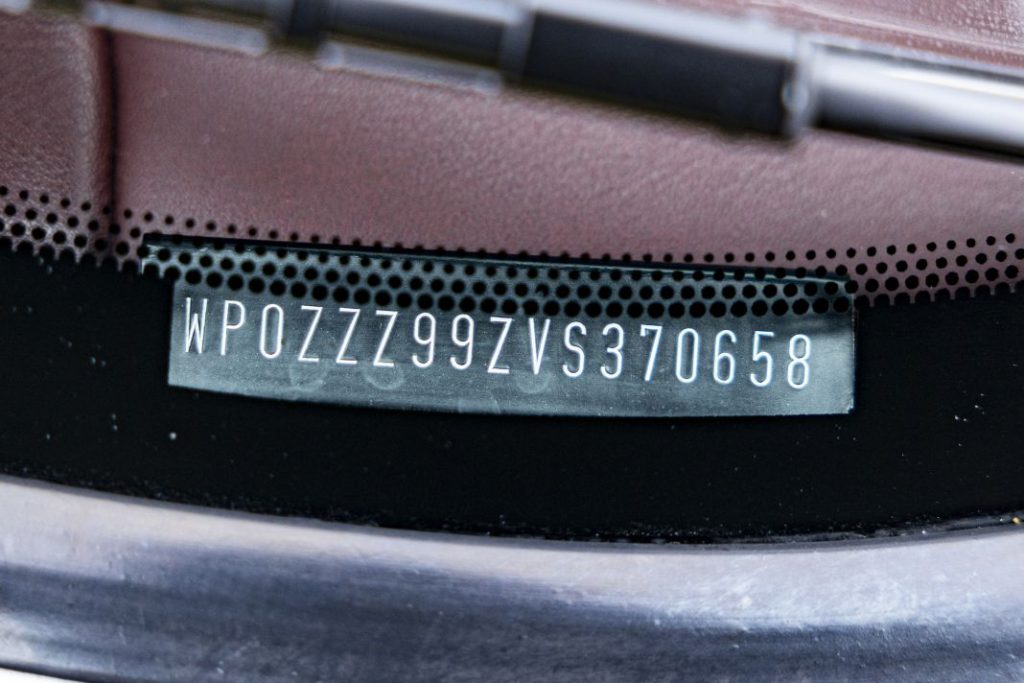 ¿Por qué este viejo Porsche 911 podría venderse por 400.000 euros? 12 Motor16 Porsche 911 Turbo S 993 1997 27 Motor16