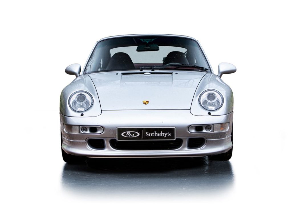 ¿Por qué este viejo Porsche 911 podría venderse por 400.000 euros? 6 Motor16 Porsche 911 Turbo S 993 1997 29 Motor16