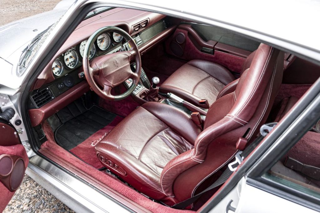 ¿Por qué este viejo Porsche 911 podría venderse por 400.000 euros? 2 Motor16 porsche 911 turbo s 993