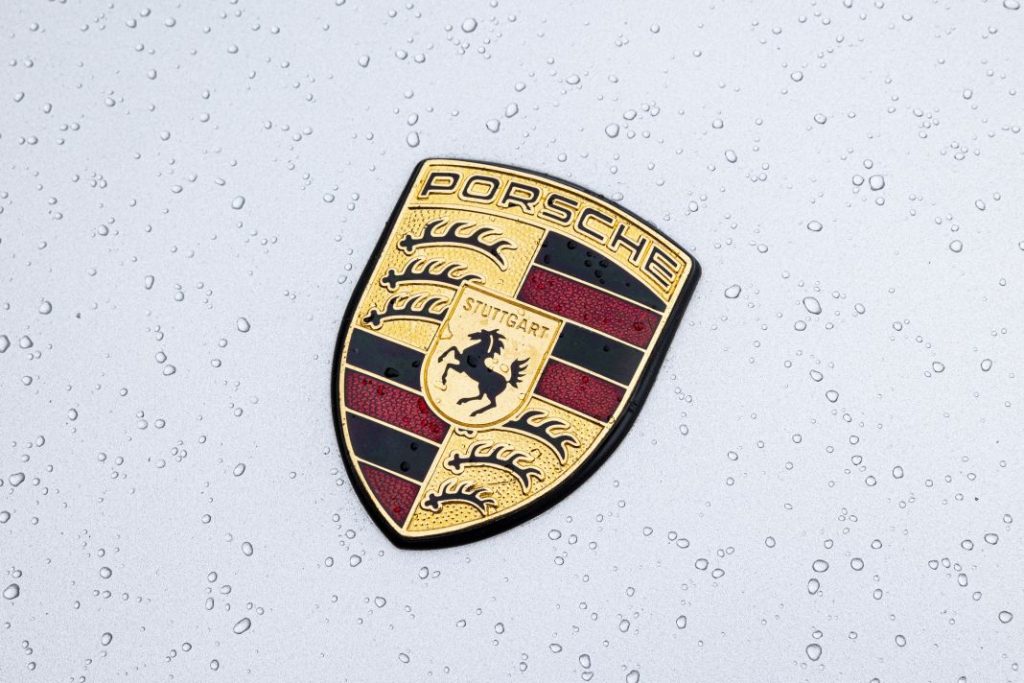 ¿Por qué este viejo Porsche 911 podría venderse por 400.000 euros? 10 Motor16 Porsche 911 Turbo S 993 1997 32 Motor16