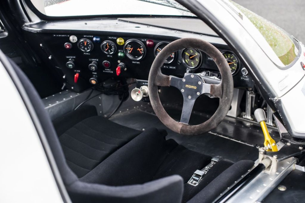 ¿Quieres este Porsche 962 oficial de Le Mans de 1985? Ahora puede ser tuyo 5 Motor16 Porsche 962 24 Horas Le Mans 5 Motor16