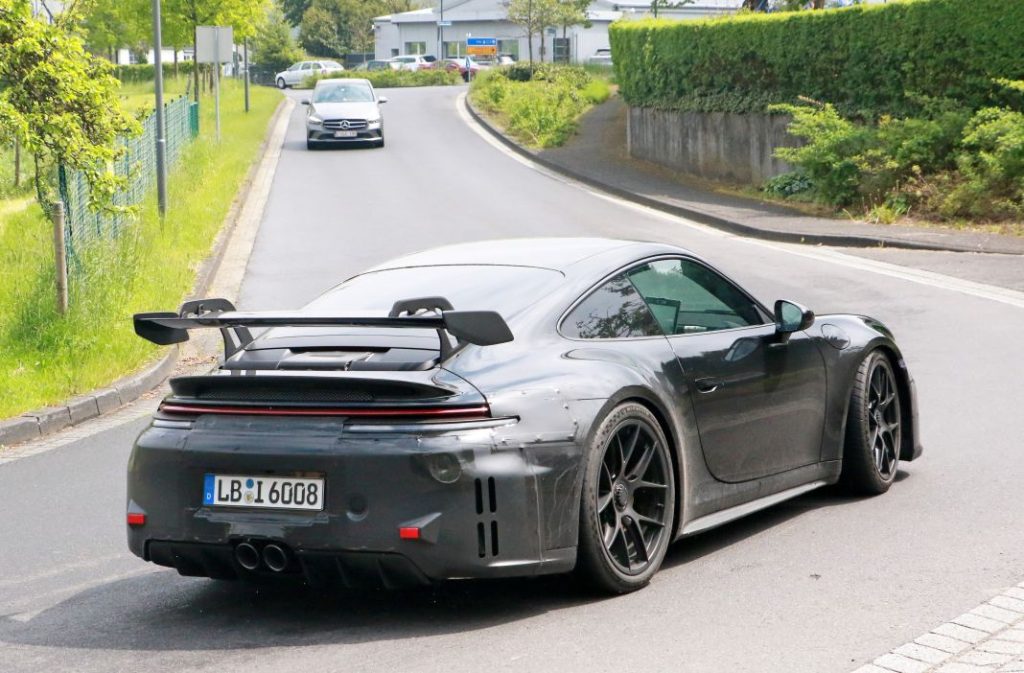 El restyling del Porsche 911 GT3 se pone a punto en Nürburgring 23 Motor16 Porsche 992 GT3 facelift 5 Motor16