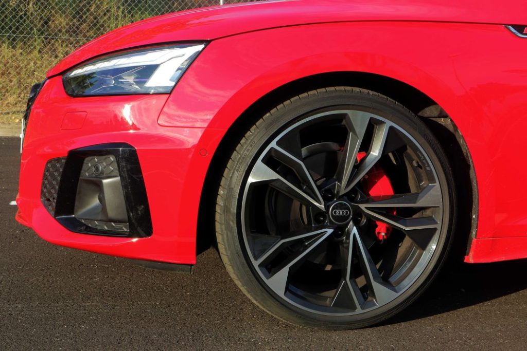 Prueba Audi A5 Coupe Black Line Edition 40 TDI quattro 204 CV S tronic 1 Motor16