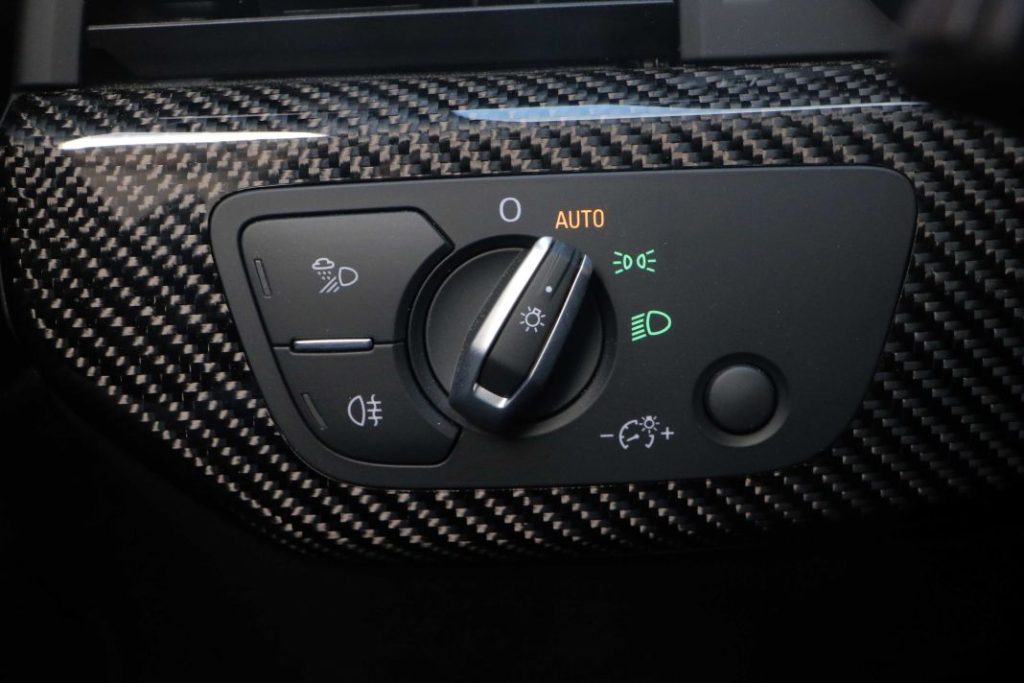 Prueba Audi A5 Coupe Black Line Edition 40 TDI quattro 204 CV S tronic 12 Motor16